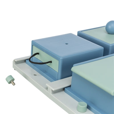 Trixie Dog Activity Poker Box 1