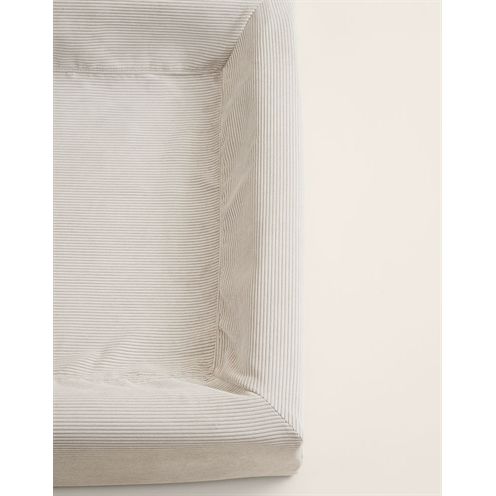 Bia Bed Rib Hoes Hondenmand Zand